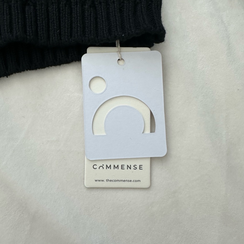 Commense Black Cable Knit Turtleneck Sweater - Picture 9 of 9
